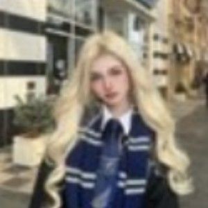 Meet your Posher, Joanne